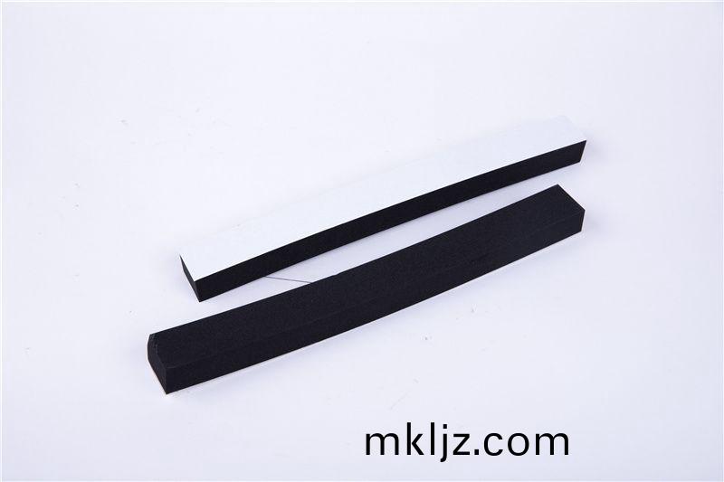 CR減(jian)震保溫條